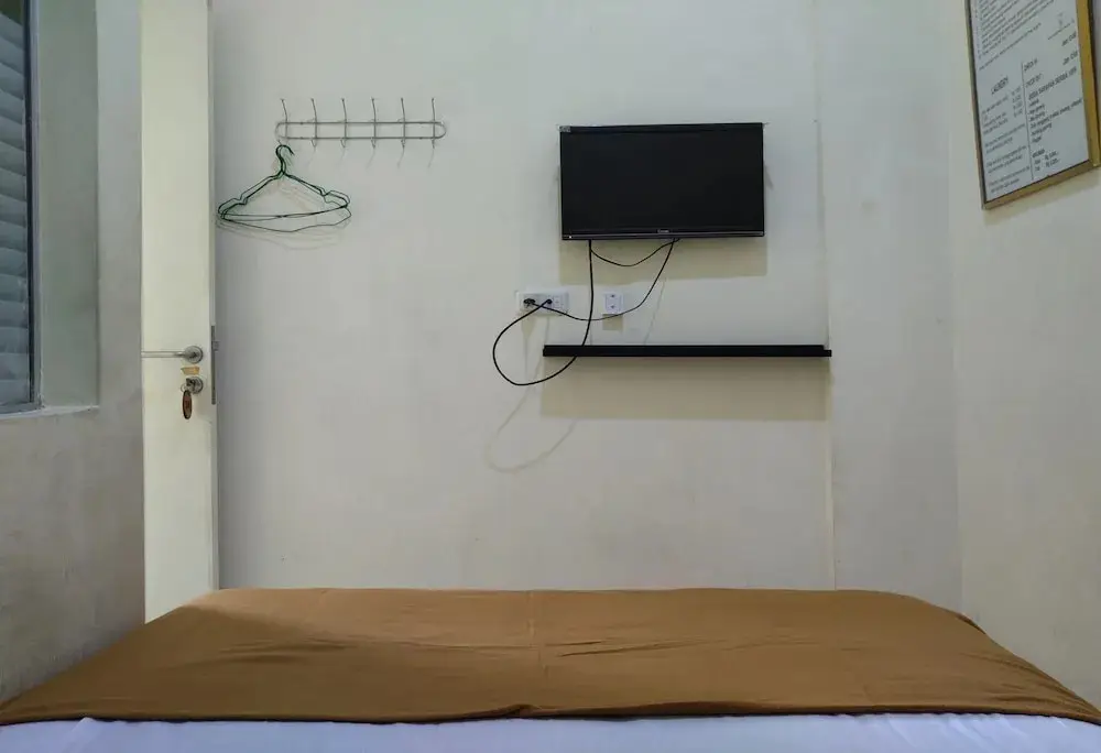 Джамби: OYO 3499 J8 Hotel
