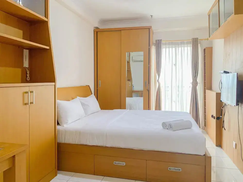Джакарта: Comfort Studio (No Kitchen) At Signature Park Tebet Apartment