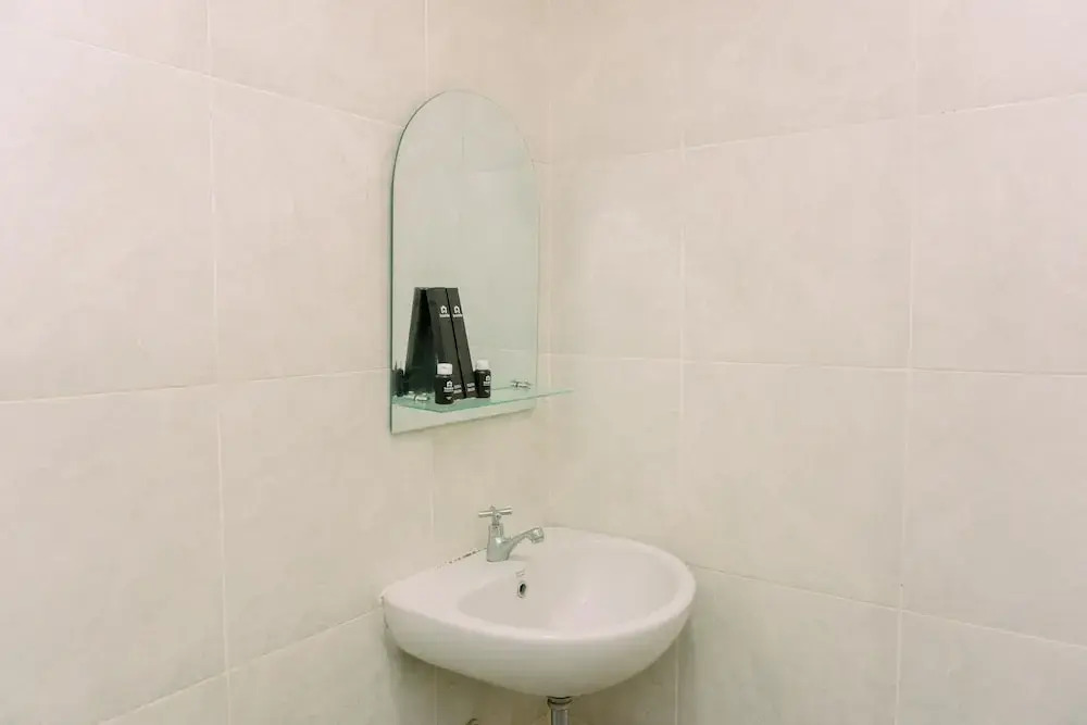 Южный Тангеранг: Comfy And Nice Designed Studio Parkland Avenue Apartment