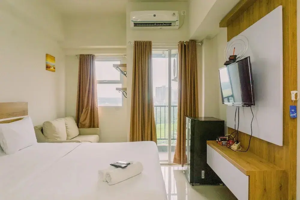 Южный Тангеранг: Comfy And Nice Designed Studio Parkland Avenue Apartment
