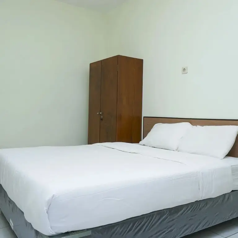 Депок: Djuragan Kamar The Basic