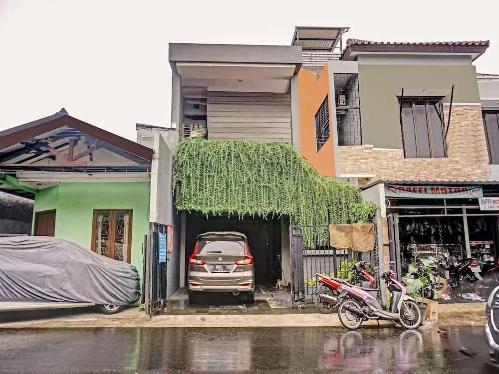 OYO 90738 Griya Dara Near Swimming Pool Essence Dharmawangsa JAKARTA — фото 1