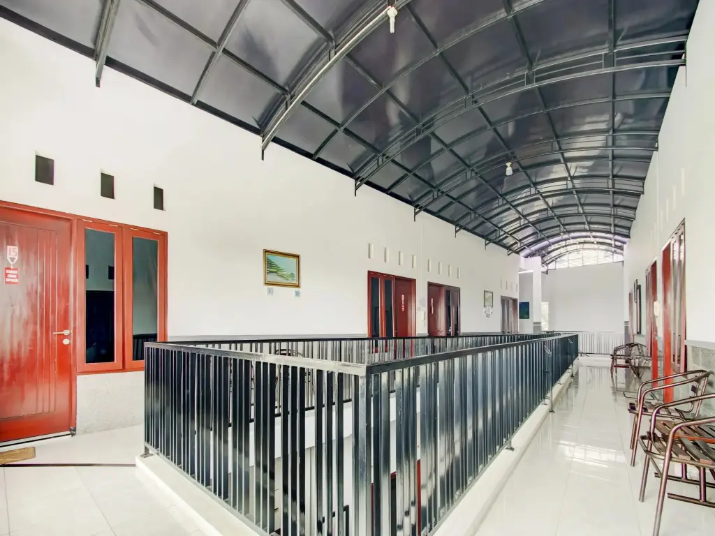 Бату: Super OYO Capital O 90151 Guest House 180