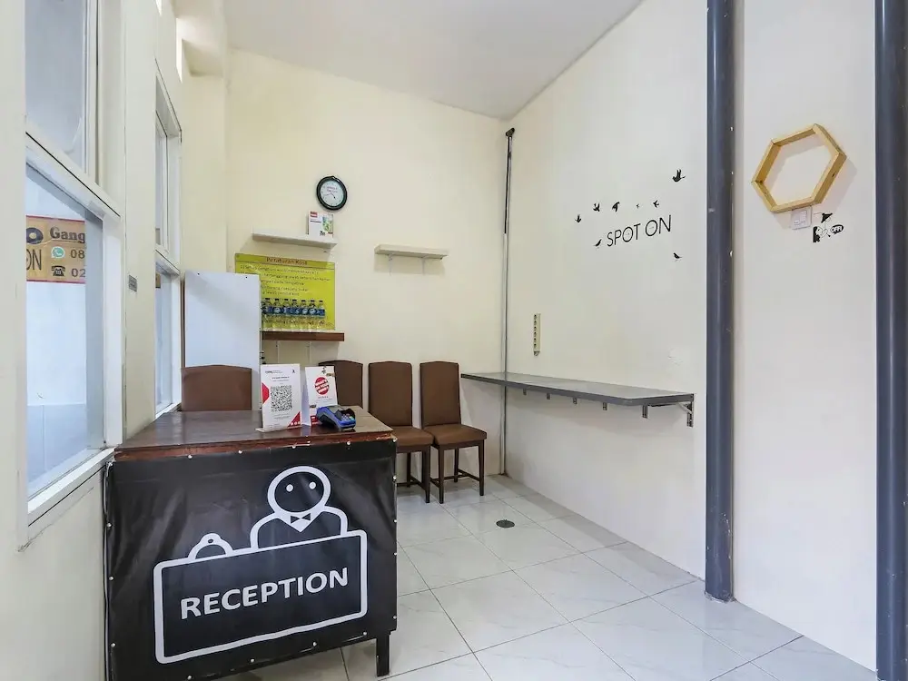 Семаранг: SPOT ON 90780 Gang Tengah Homestay Syariah