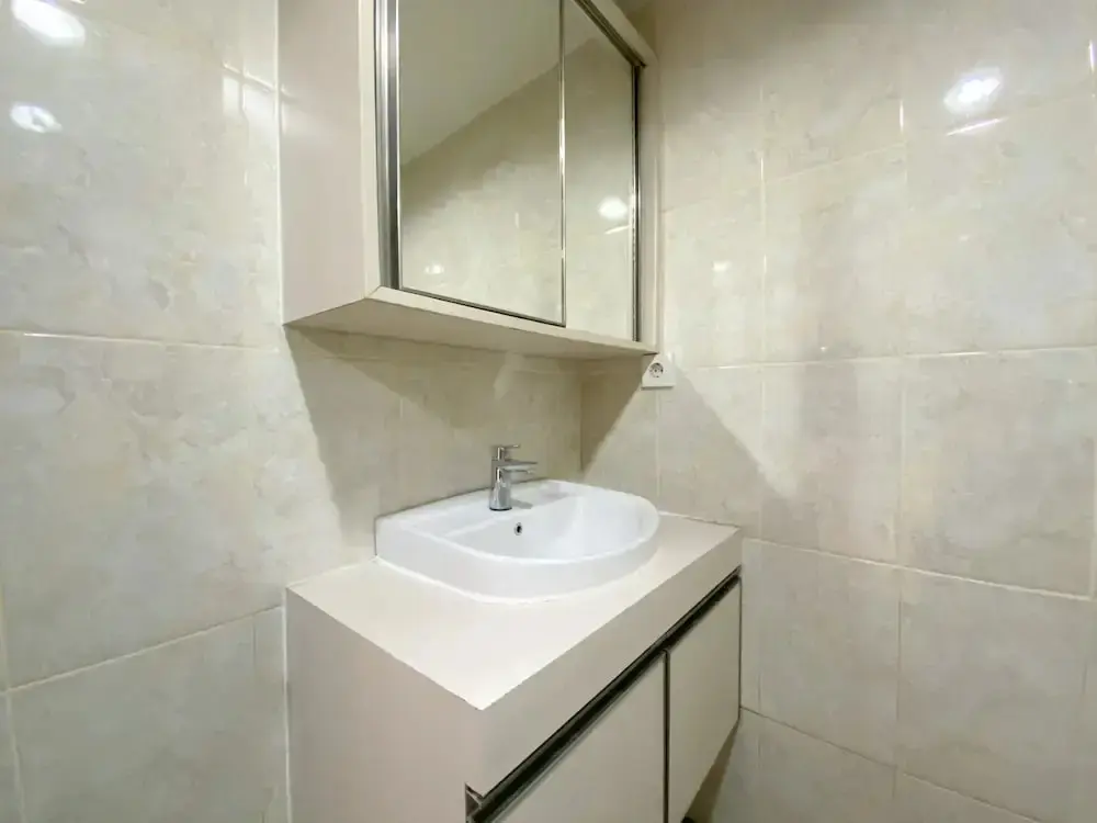 Джакарта: Elegant And Comfortable Studio At Tamansari The Hive Apartment
