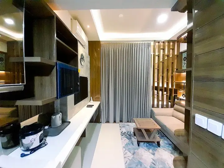 Депок: Cozy Studio Room At Uttara The Icon Apartment