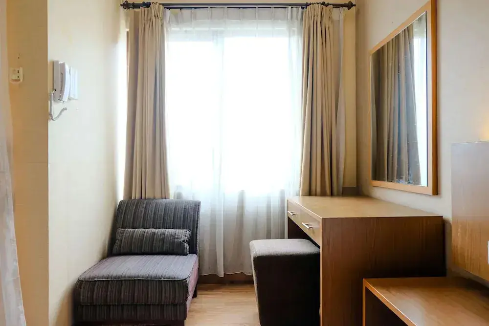 Бандунг: Homey Studio Room No Kitchen At Grand Setiabudi Apartment