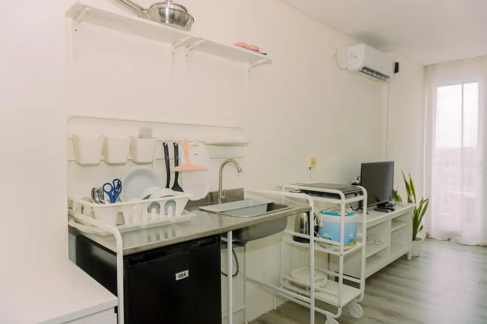 Южный Тангеранг: Comfortable And Homey Studio Bintaro Icon Apartment