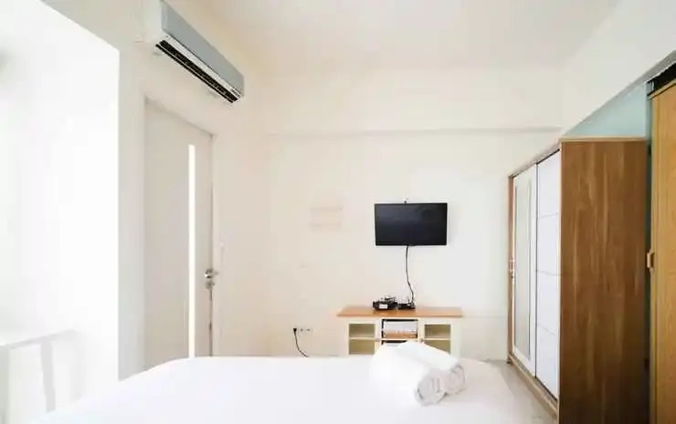 Сурабая: Best Choice And Cozy Studio At The Square Apartment
