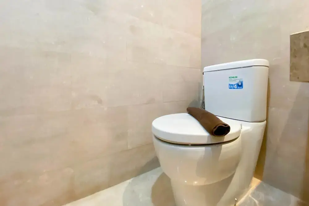 Джакарта: Comfort And Modern Studio Apartment At Menteng Park