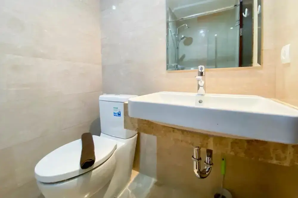 Джакарта: Comfort And Modern Studio Apartment At Menteng Park