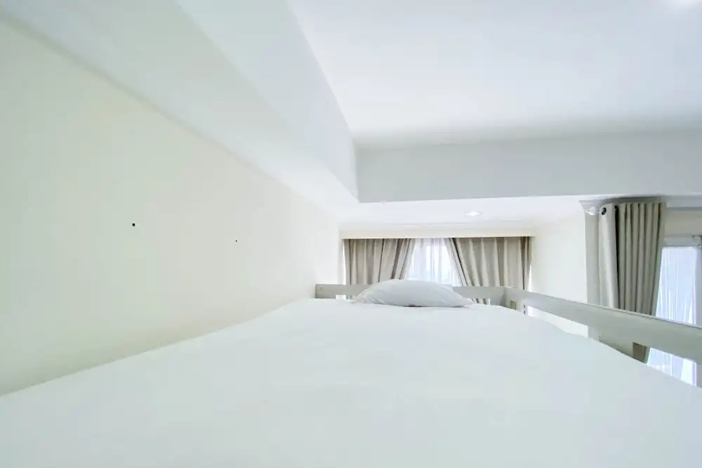 Джакарта: Comfort And Modern Studio Apartment At Menteng Park