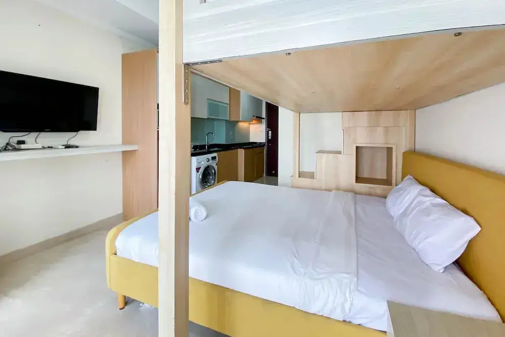 Джакарта: Comfort And Modern Studio Apartment At Menteng Park