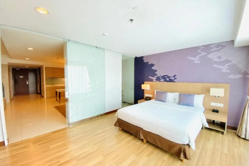 carousel image 3