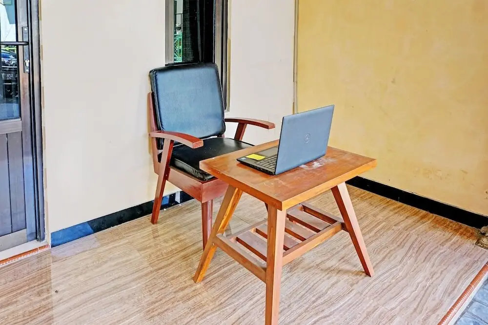 Маланг: OYO Life 92353 Purnama Syariah Guest House