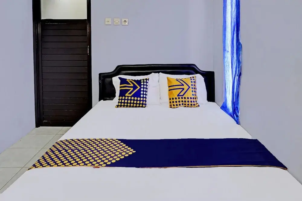 Маланг: OYO Life 92353 Purnama Syariah Guest House