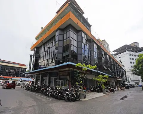 SPOT ON 91591 Rafika Homestay Syariah — фото 1