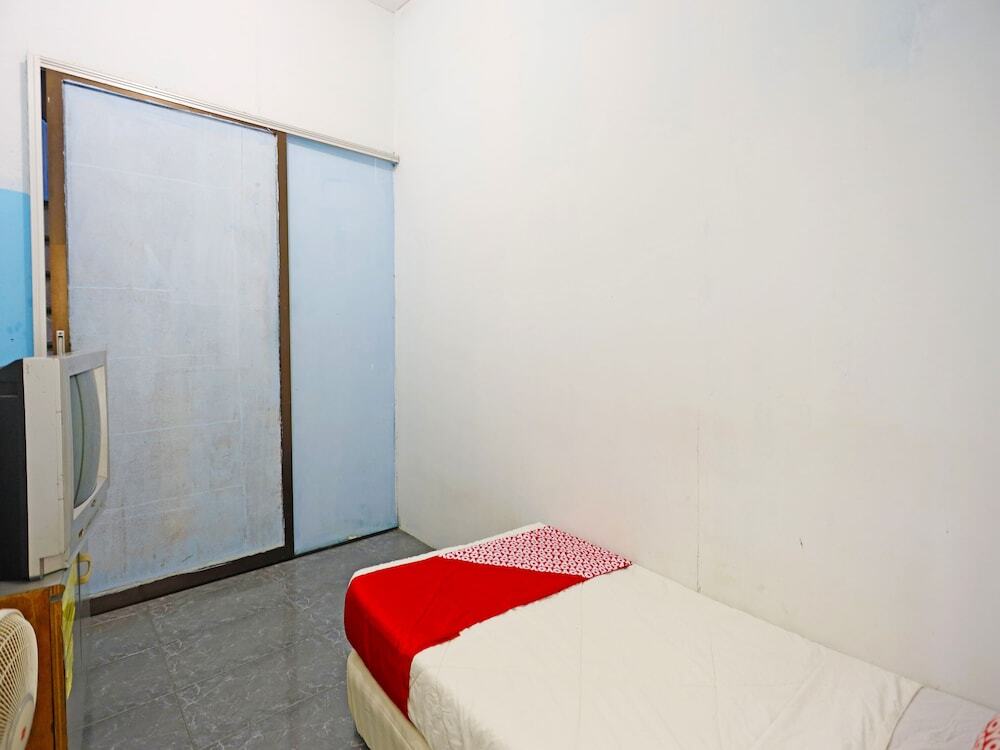 Батам: SPOT ON 91591 Rafika Homestay Syariah