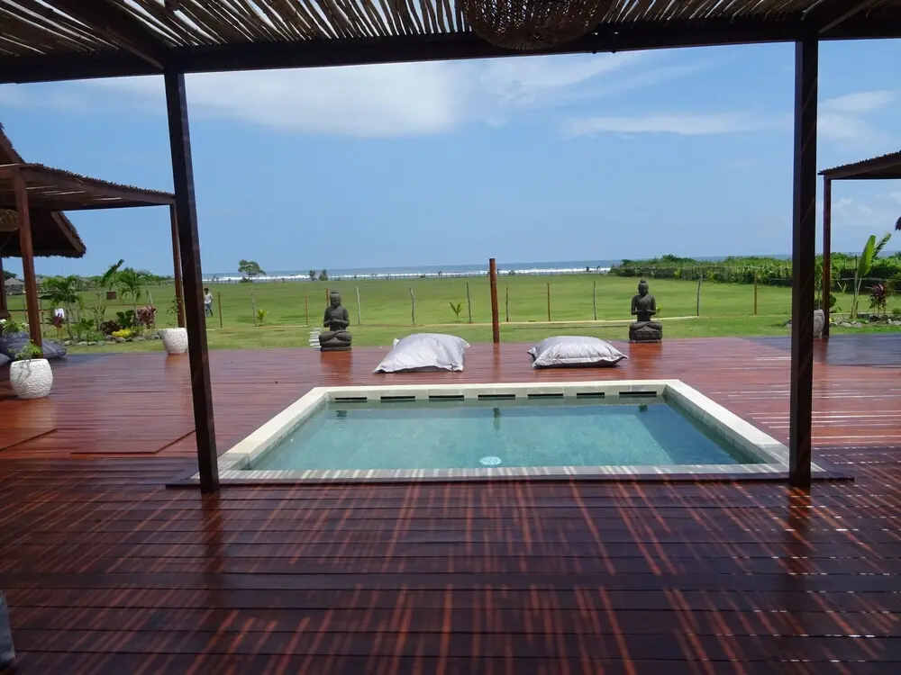 Секонгканг: Naia Resort Beach Club Sumbawa
