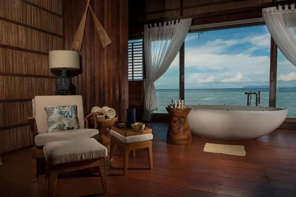 Остров Бари: Papua Paradise Eco Resort