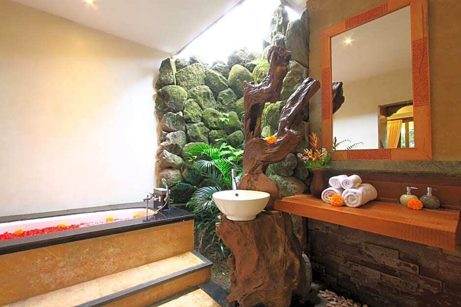 Убуд: The Iyang Ubud