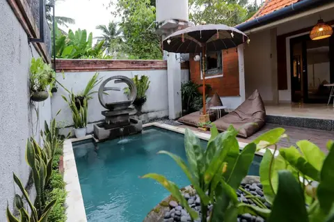 Secret House: a Hidden Paradise for Young Couple — фото 1
