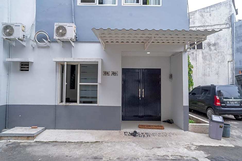 Тангеранг: KoolKost Syariah @ Jl Kelapa Dua Raya Tangerang (Minimum Stay 6 Nights)