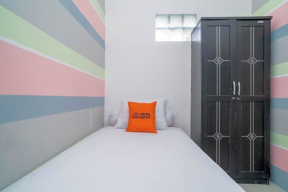 Тангеранг: KoolKost Syariah @ Jl Kelapa Dua Raya Tangerang (Minimum Stay 6 Nights)