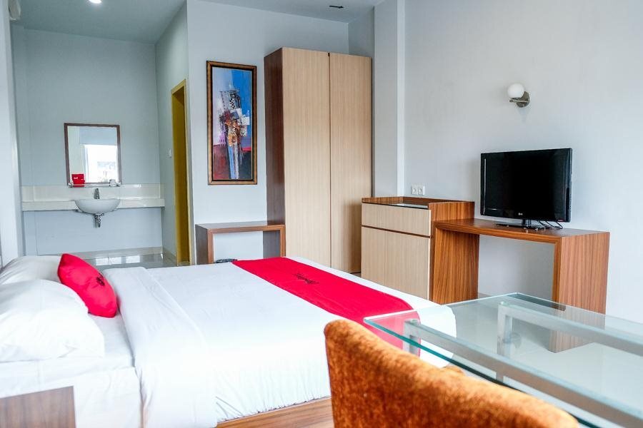 Пеканбару: Paramita Hotel by RedDoorz