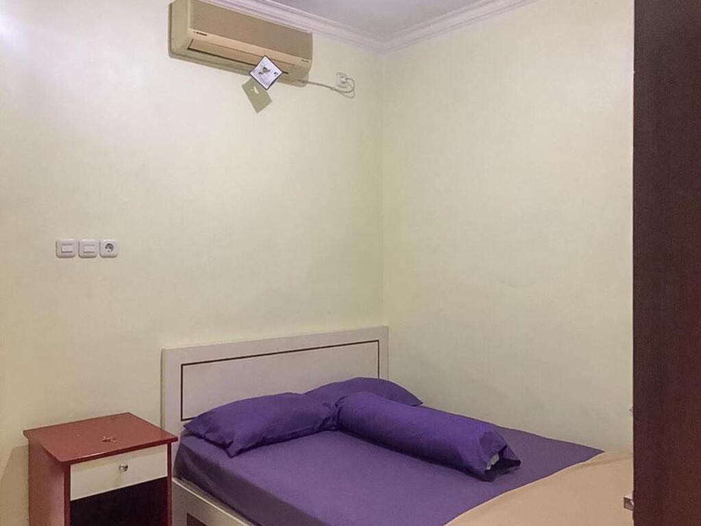 Калипуро: Zulfina Homestay Syariah RedPartner