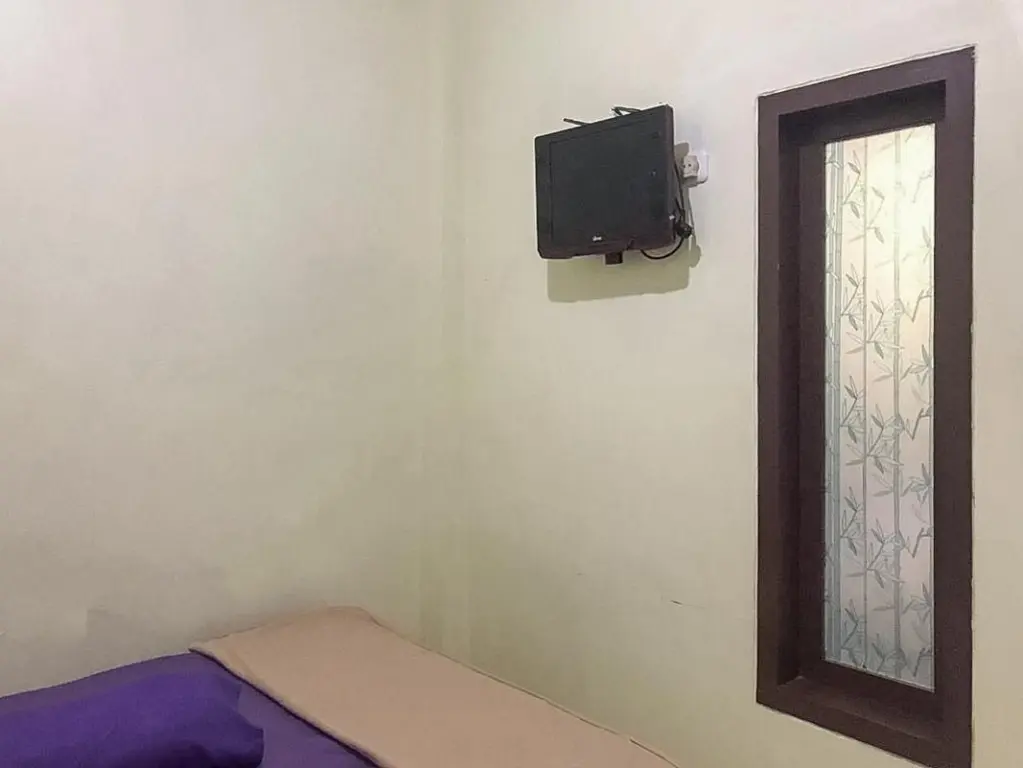 Калипуро: Zulfina Homestay Syariah RedPartner