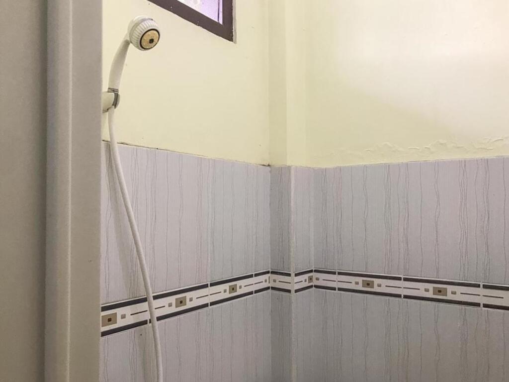 Калипуро: Zulfina Homestay Syariah RedPartner