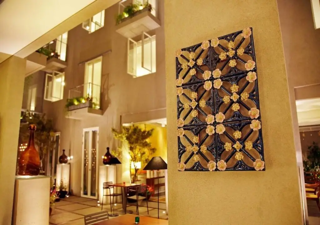 Паромпонг: Bumi Semilir Hotel