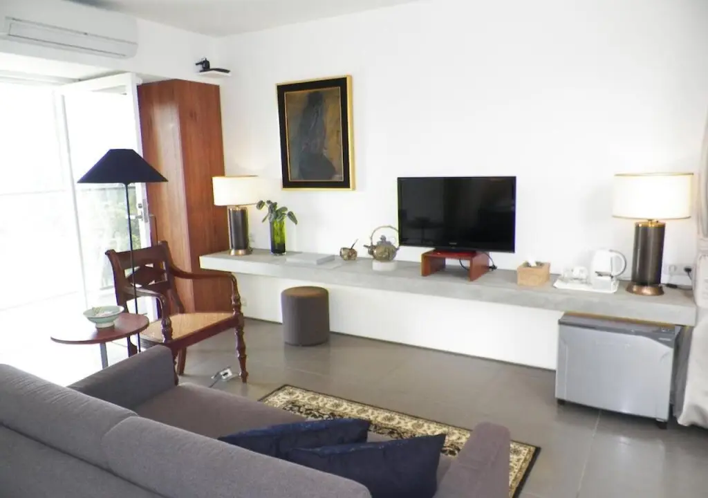 Паромпонг: Bumi Semilir Hotel
