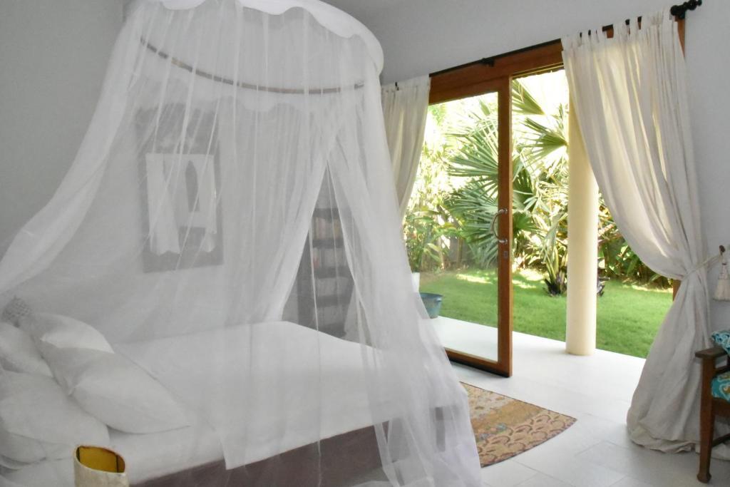 Пурвакерти: Villa Moana