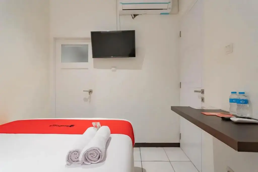 Богор: RedDoorz Plus @ Pakuan Residence Tajur