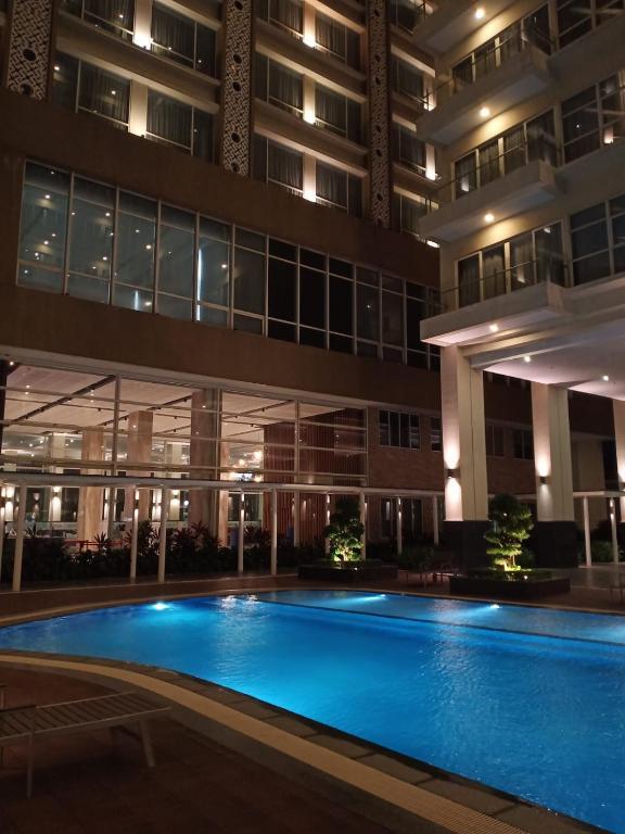 Батам: 3 Bedroom Aston Apartment Stay Near Nagoya Hill
