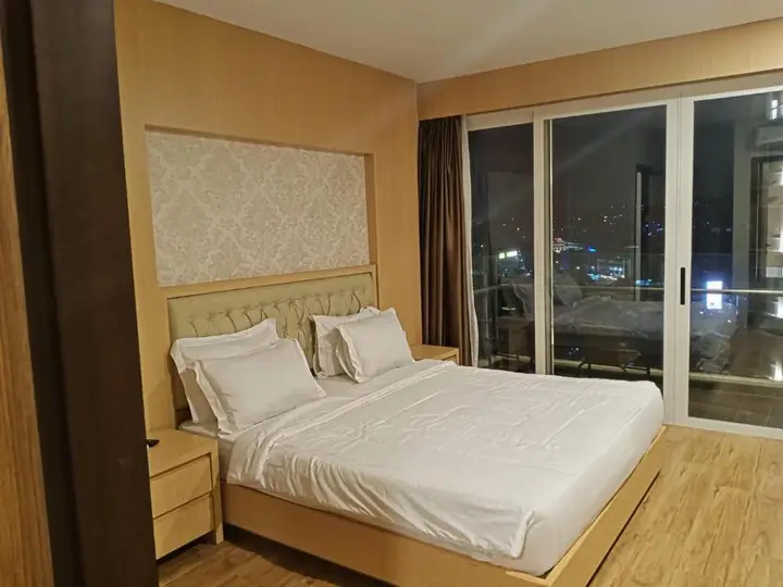 Батам: 3 Bedroom Aston Apartment Stay Near Nagoya Hill