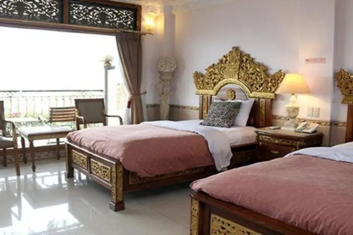 Сизаруа: Seruni Hotel Gunung Salak