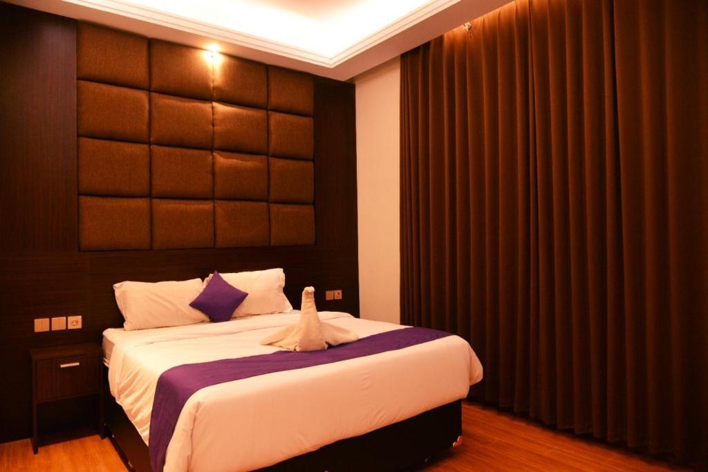 Суракарта: Grand Sahman Hotel
