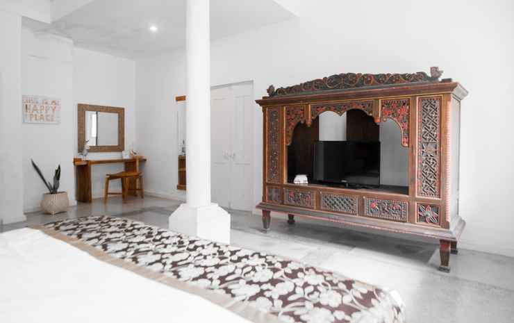 Кута: SooBali White Villa
