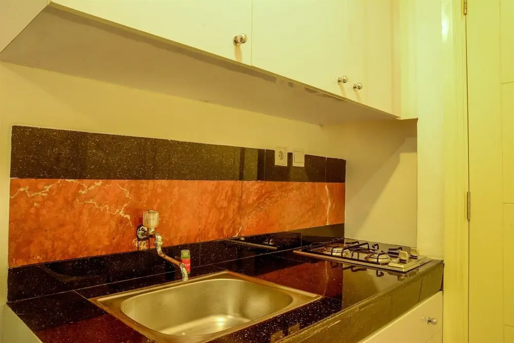 Джакарта: Classic Studio Cosmo Terrace Apartment At Thamrin City By Travelio