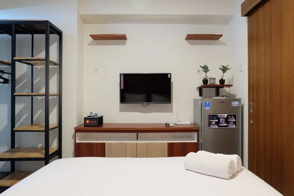 Бекаси: Best View Studio Apartment @ Grand Kamala Lagoon By Travelio