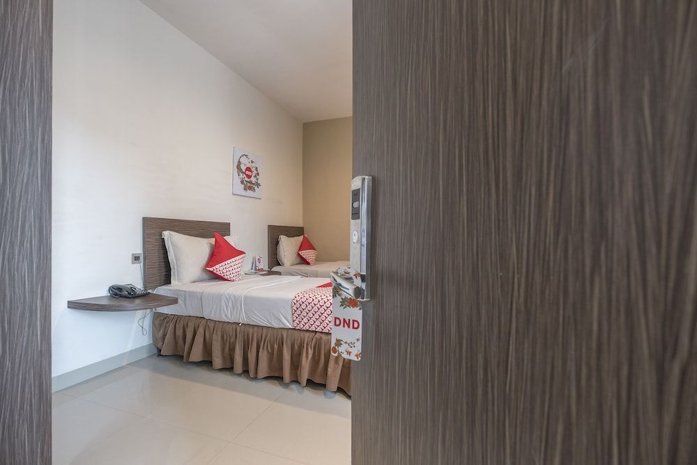Макассар: OYO 1679 Hotel Century Makassar