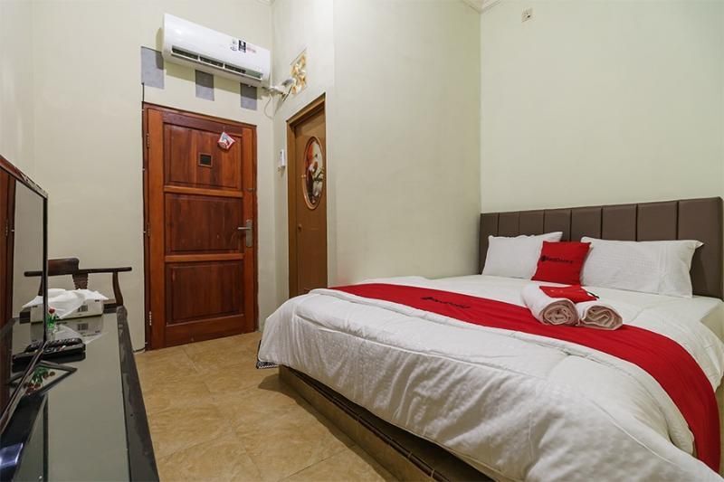 Тангеранг: Reddoorz Near Stasiun Poris Tangerang
