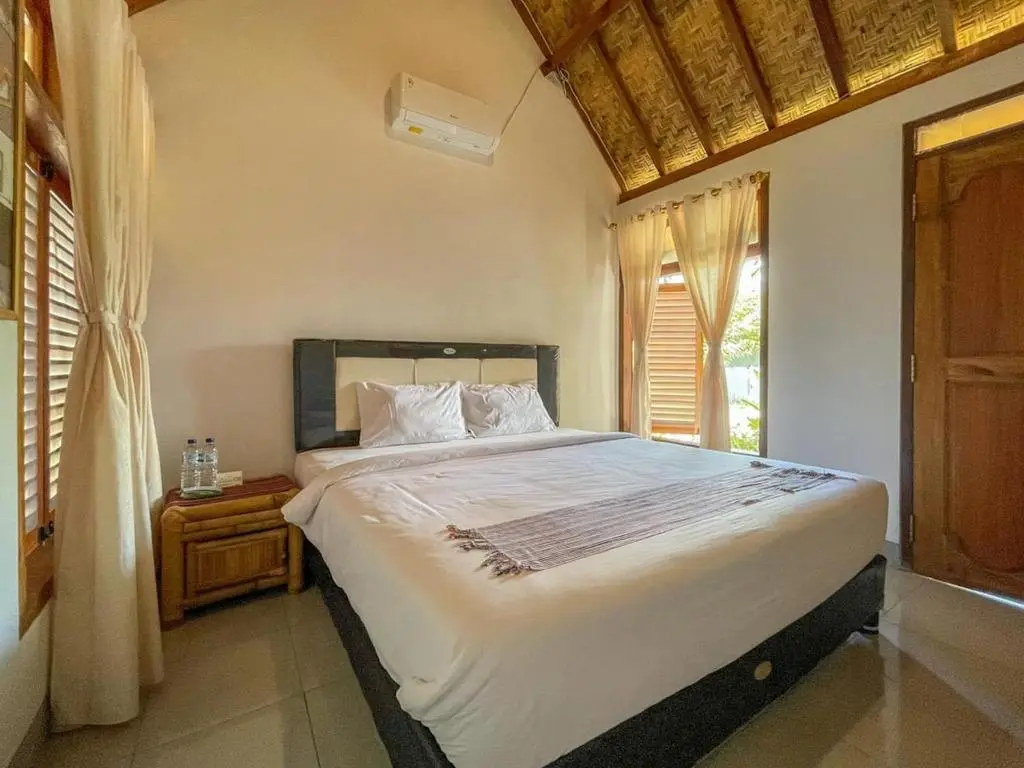 Jerowaru: Aira Homestay Near Pantai Kuta Mandalika
