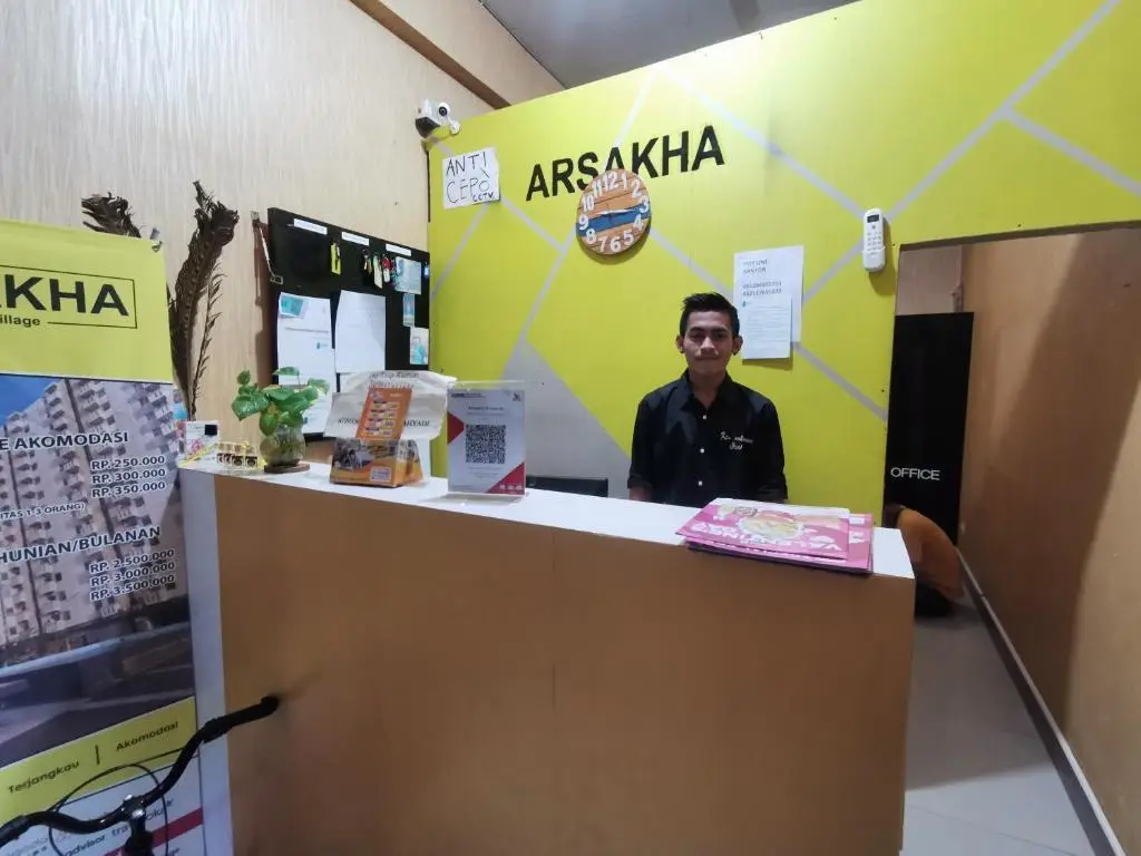 Джакарта: Apartemen Cibubur Village By Arsakha Property