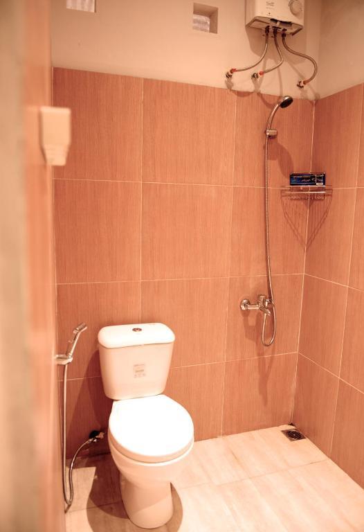 Пурвокерто: Huning House - 5 Bedrooms