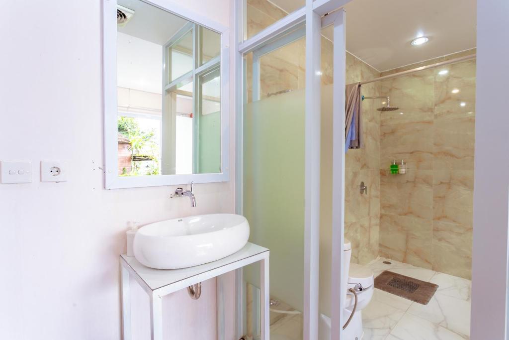 Джатилуви: Bhuana Agung Villa and Restaurant by ecommerceloka