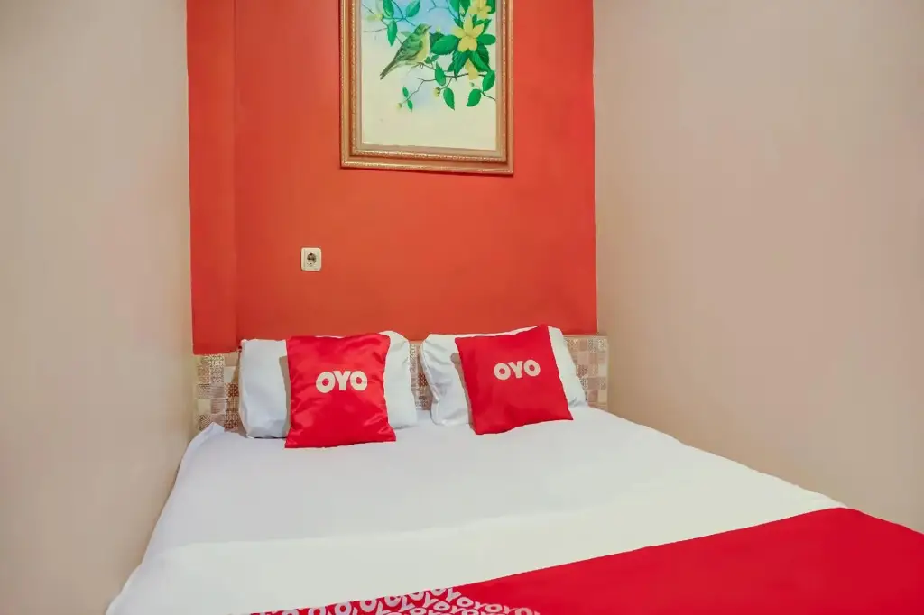 Караванг: Capital O 91034 Hotel Grand Kenari
